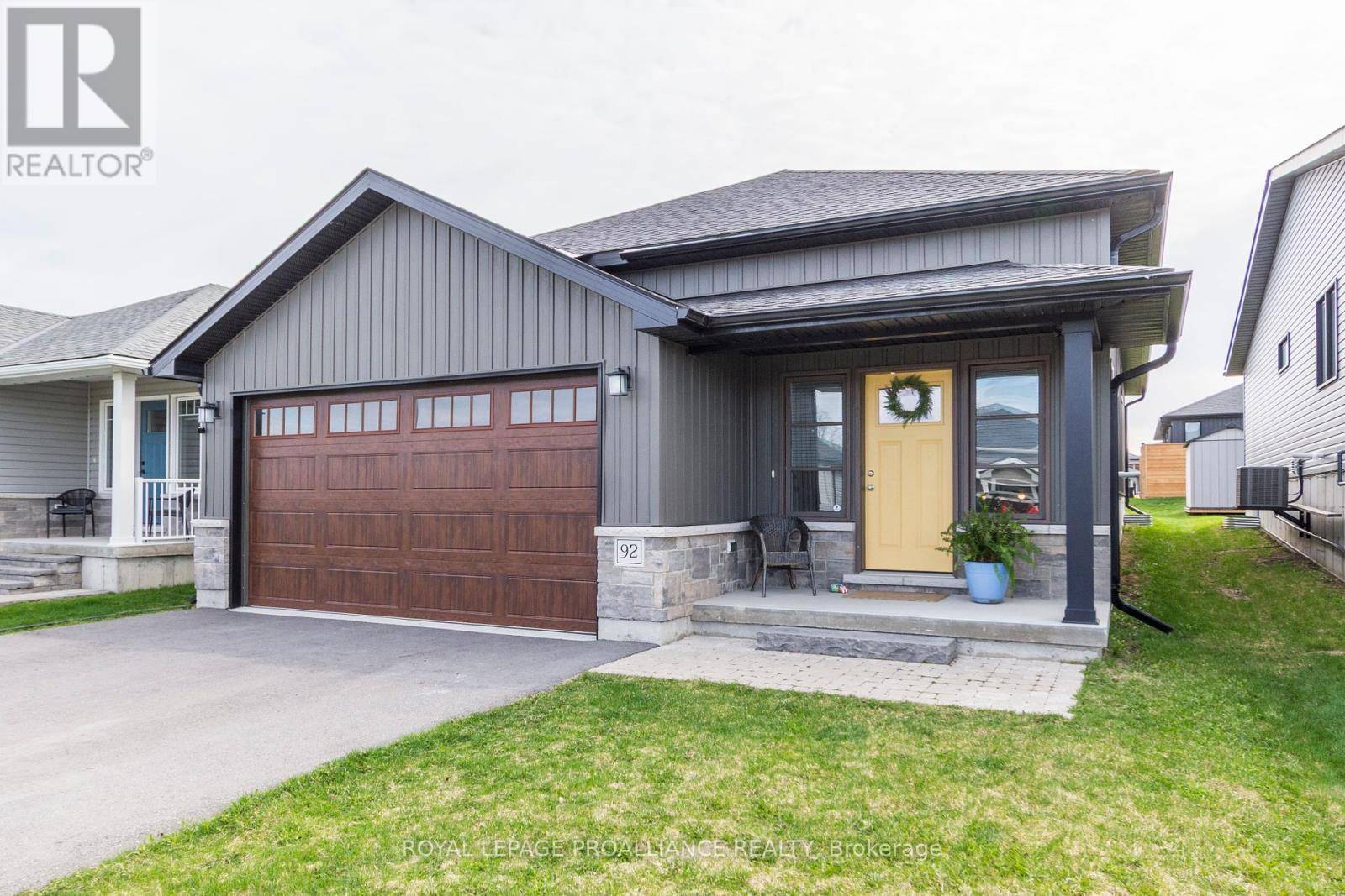Quinte West (frankford Ward), ON K0K2C0,92 MEAGAN LANE
