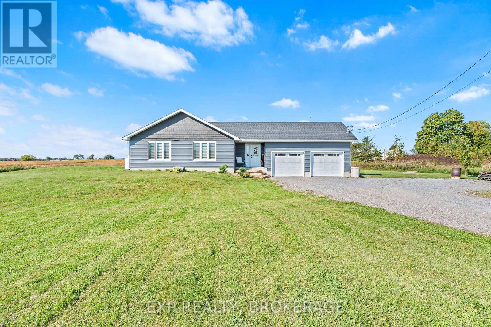 Front Of Leeds & Seeleys Bay, ON K0E1L0,59 BULLFROG BAY ROAD