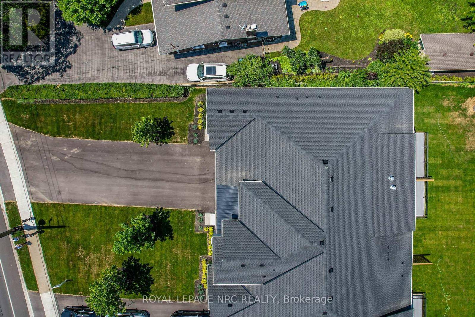 St. Catharines (lakeshore), ON L2N2T2,45A LAKESHORE ROAD