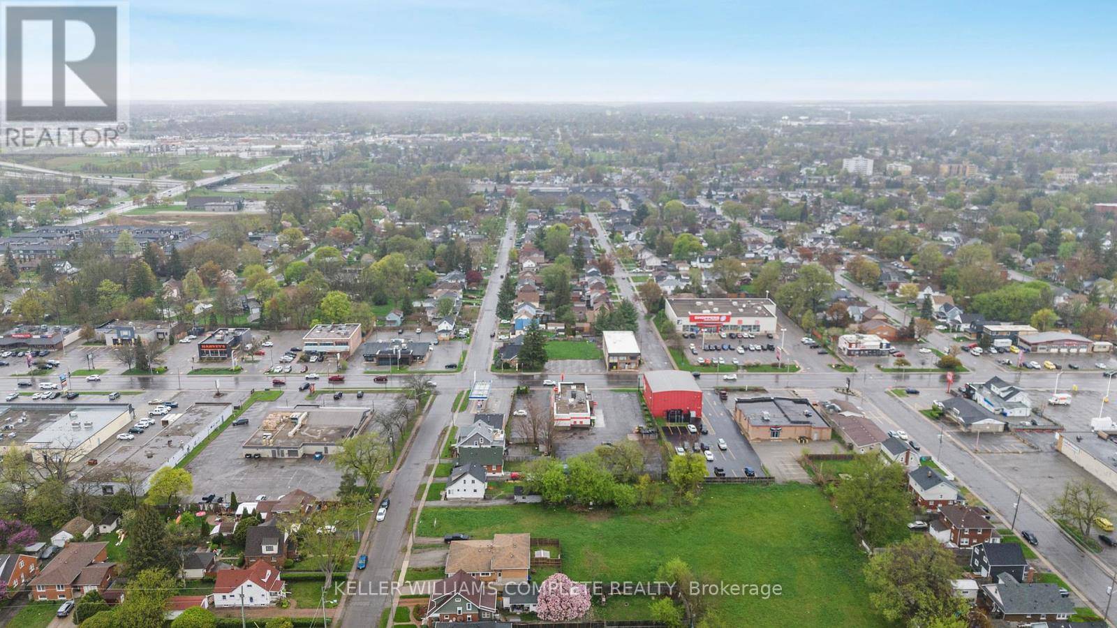 Niagara Falls (dorchester), ON L2G5J5,5932 CARLTON AVENUE