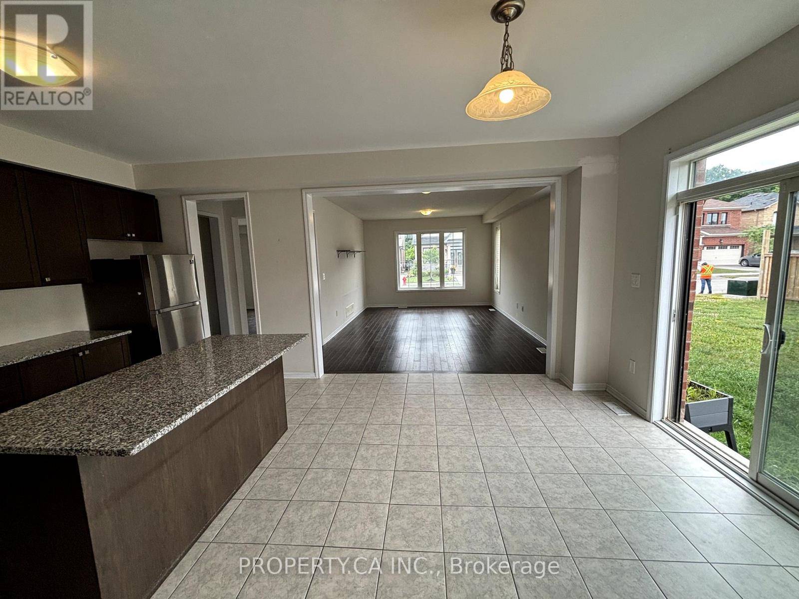 Hamilton, ON L8J0M4,64 CACTUS CRESCENT