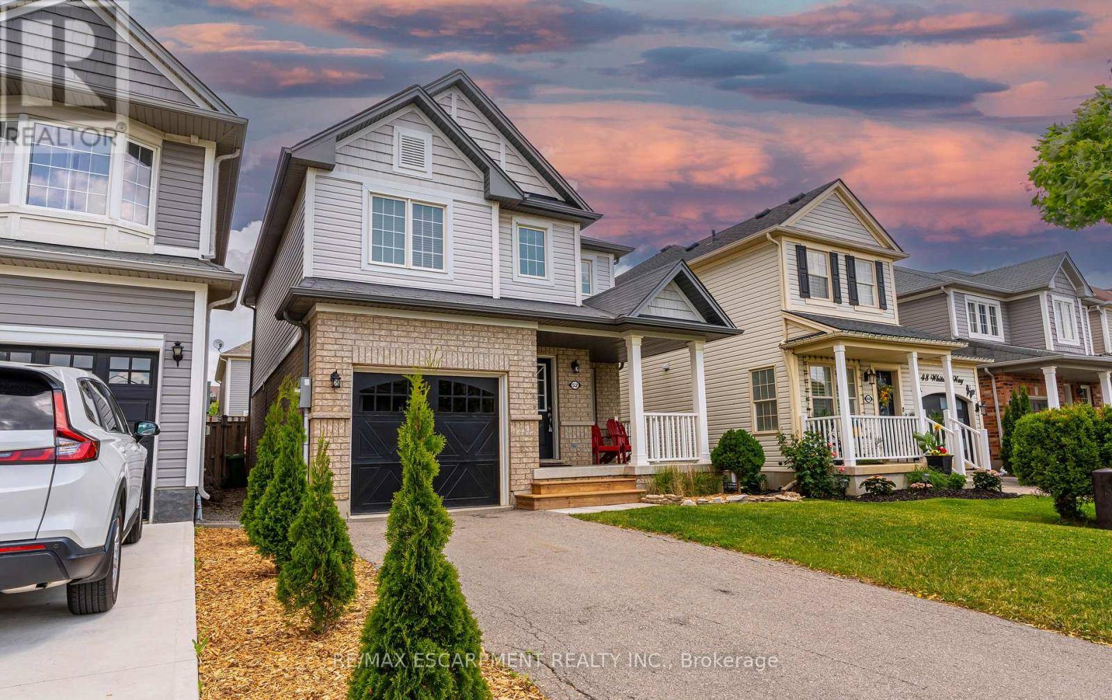 Hamilton (binbrook), ON L0R1C0,52 WHITWELL WAY