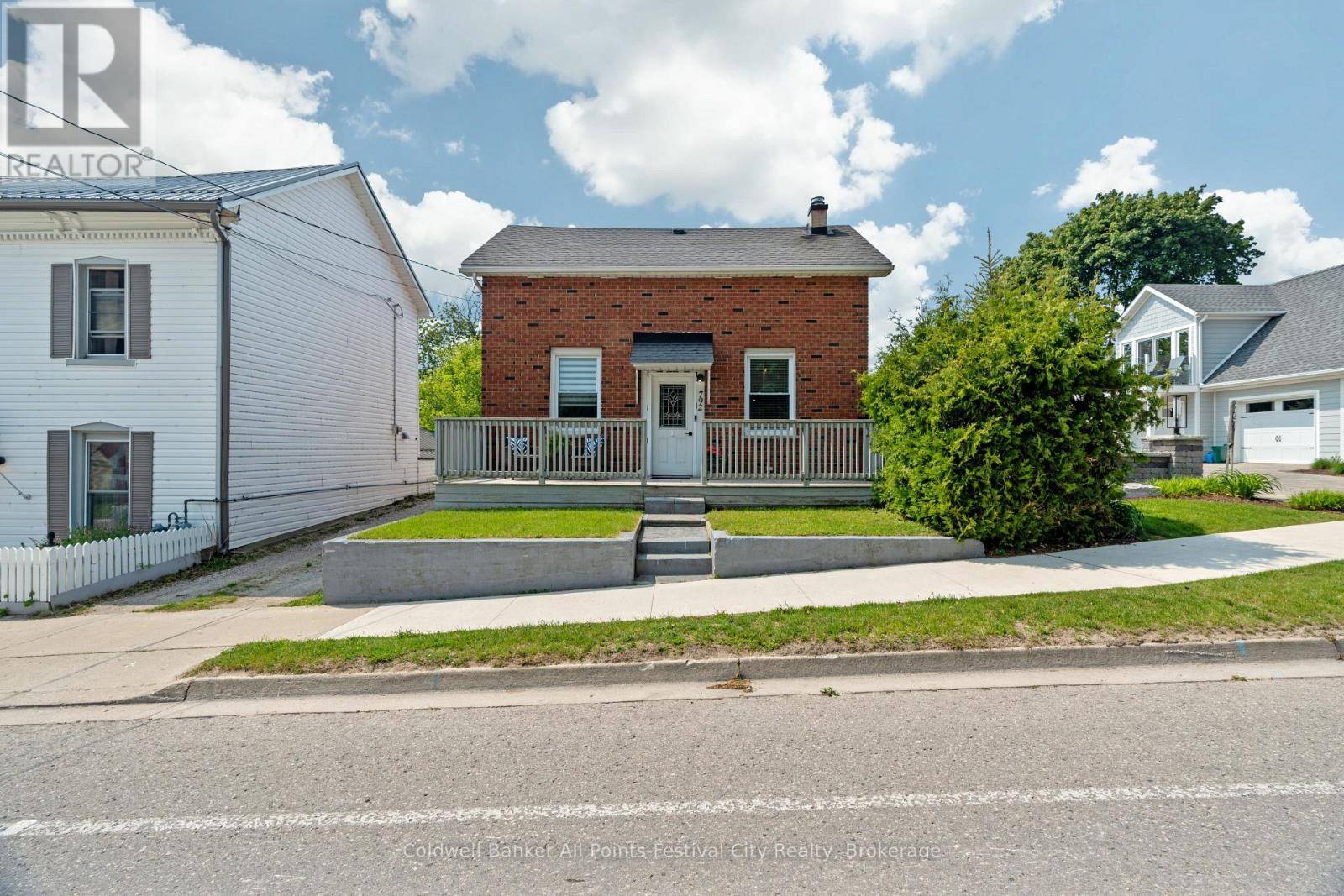 Kincardine, ON N2Z2Y1,792 HURON TERRACE
