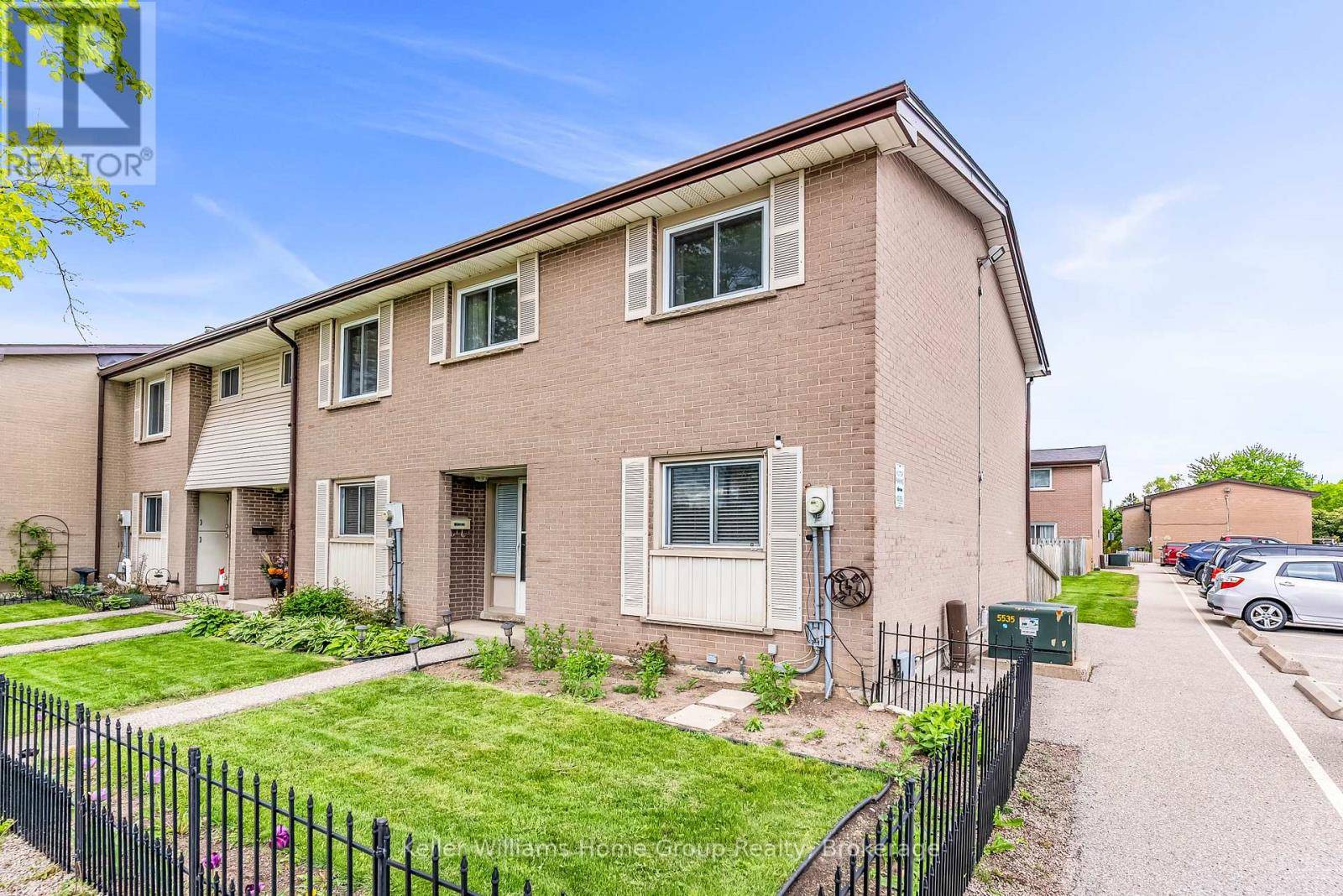 Guelph (victoria North), ON N1H5J9,431 VICTORIA ROAD N