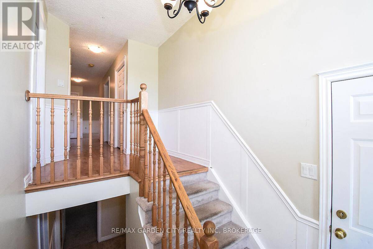 Lincoln (lincoln-jordan/vineland), ON L0R2C0,3939 AZALEA CRESCENT