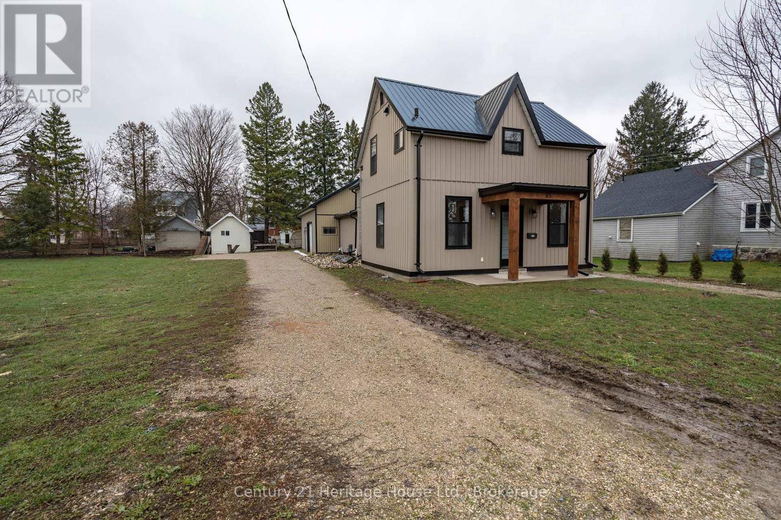 South Bruce, ON N0G2S0,45 BROWNLEE STREET S