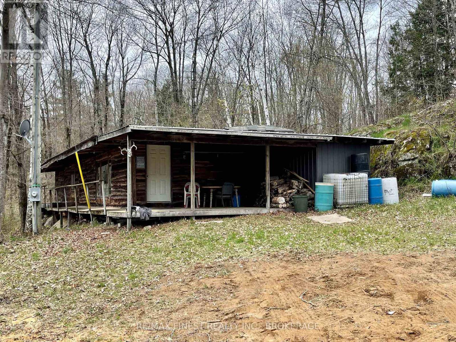 Central Frontenac, ON K0H1K0,2223 HENDERSON ROAD
