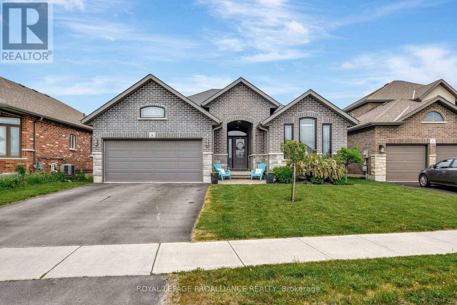 Belleville (thurlow Ward), ON K8N0E9,6 KEMPTON AVENUE