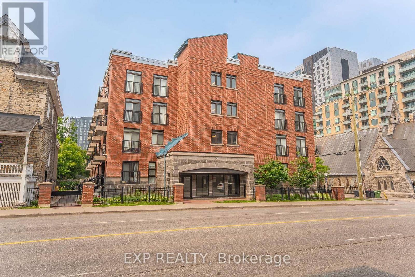 Ottawa, ON K1N0B4,456 King Edward AVE #403