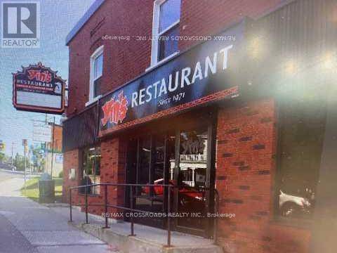 Norfolk (waterford), ON N0E1Y0,40 MAIN STREET S