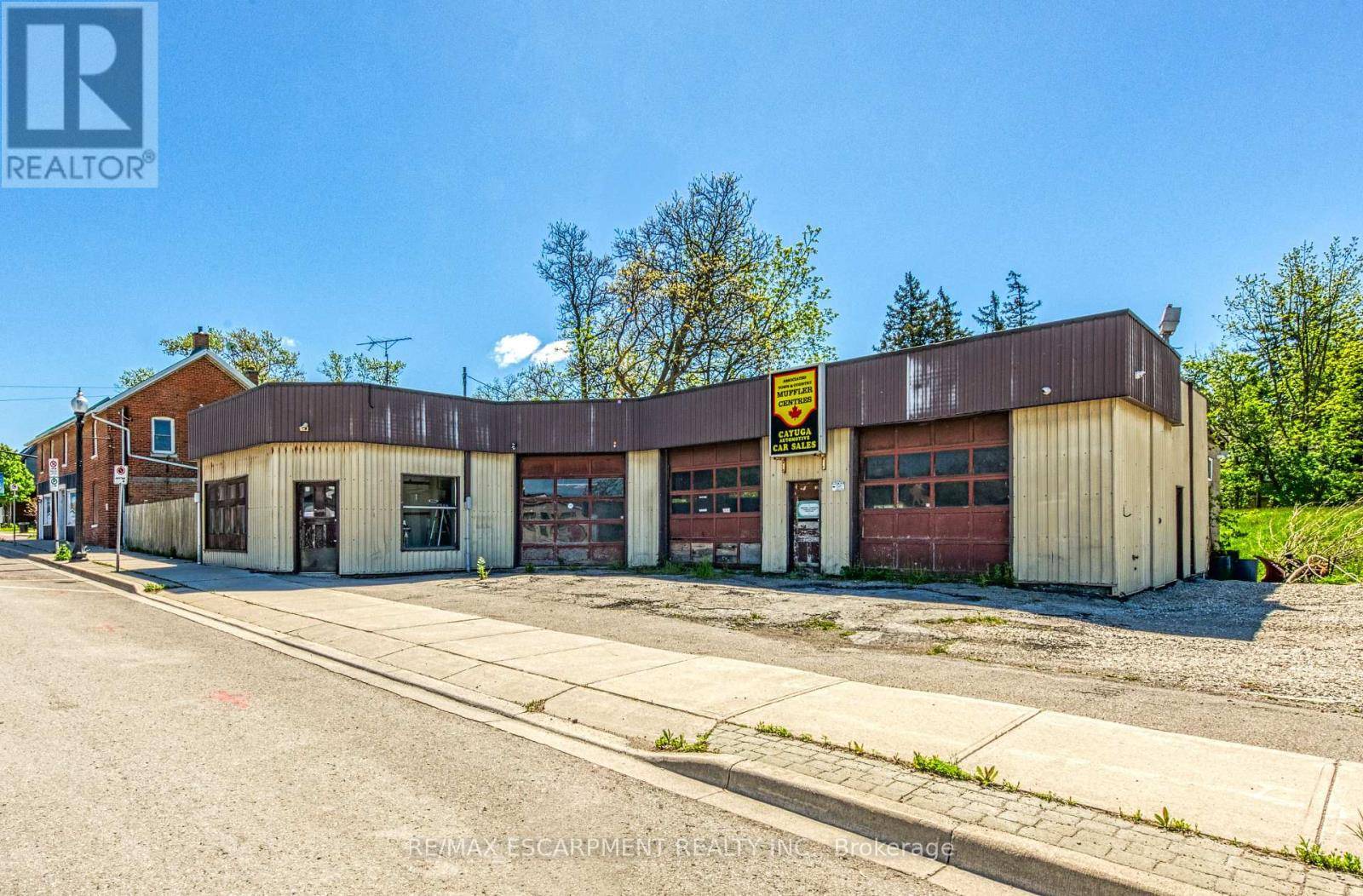Haldimand, ON N0A1E0,39 TALBOT STREET