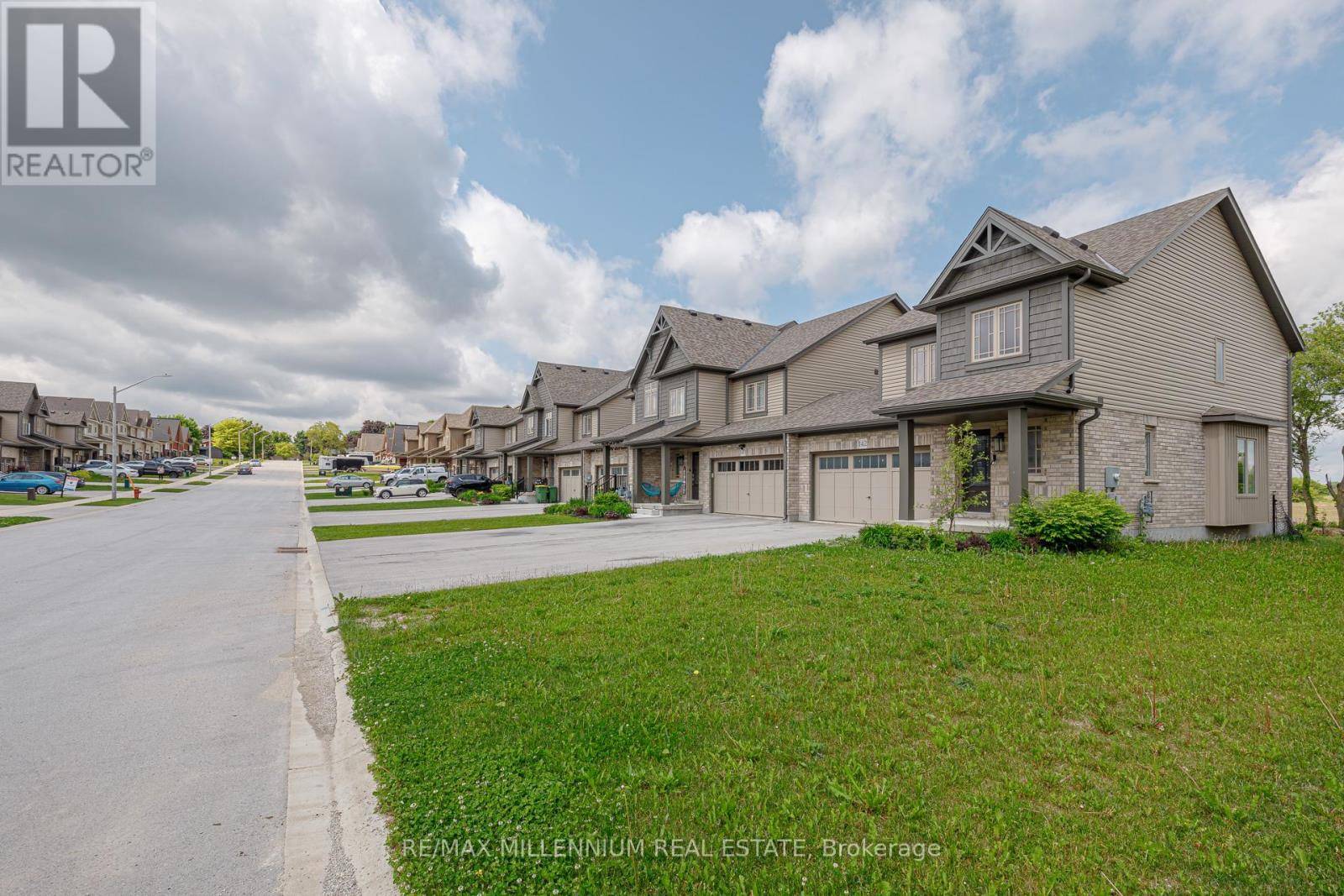 Grey Highlands, ON N0C1H0,142 STONEBROOK WAY
