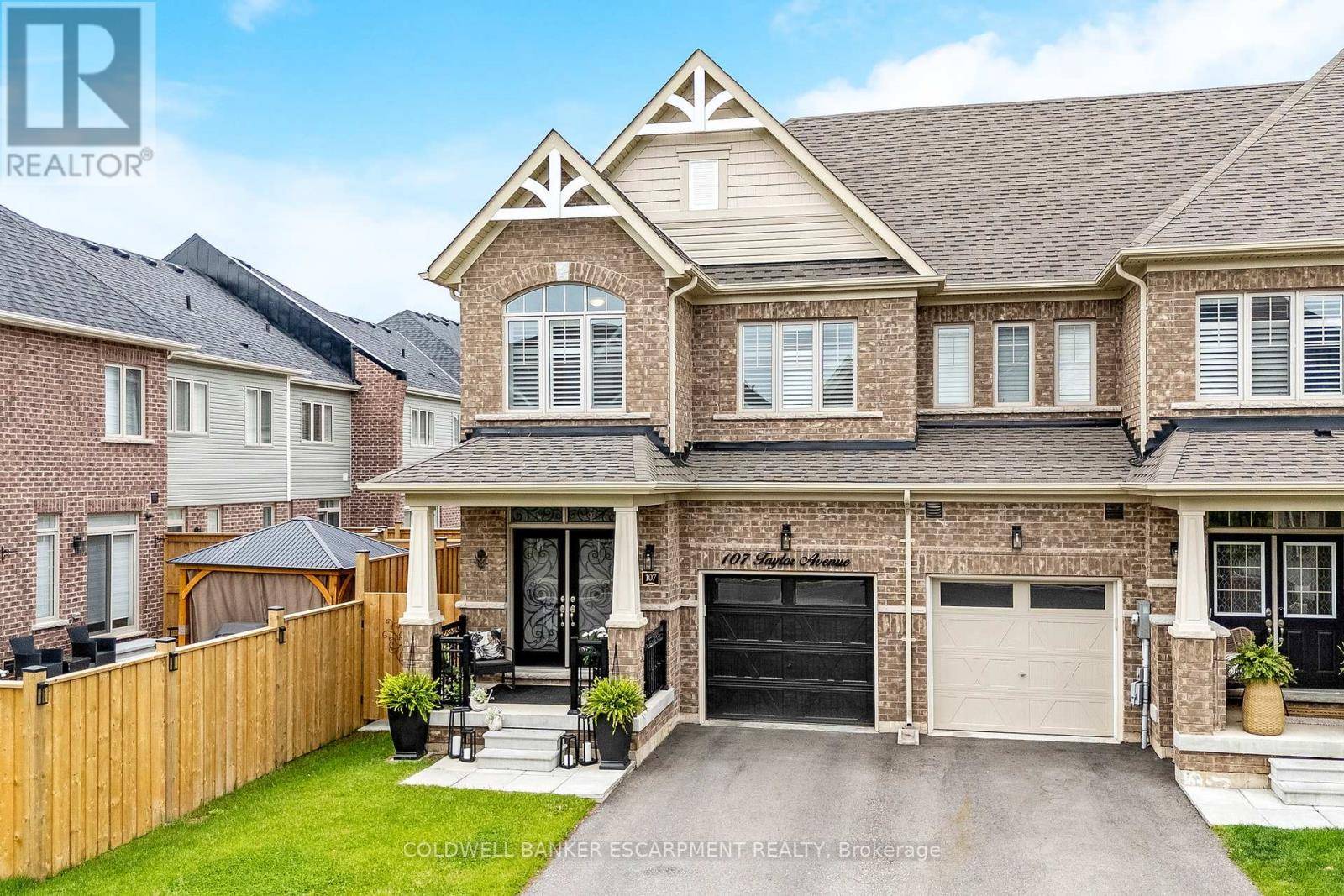 Guelph/eramosa (rockwood), ON N0B2K0,107 TAYLOR AVENUE