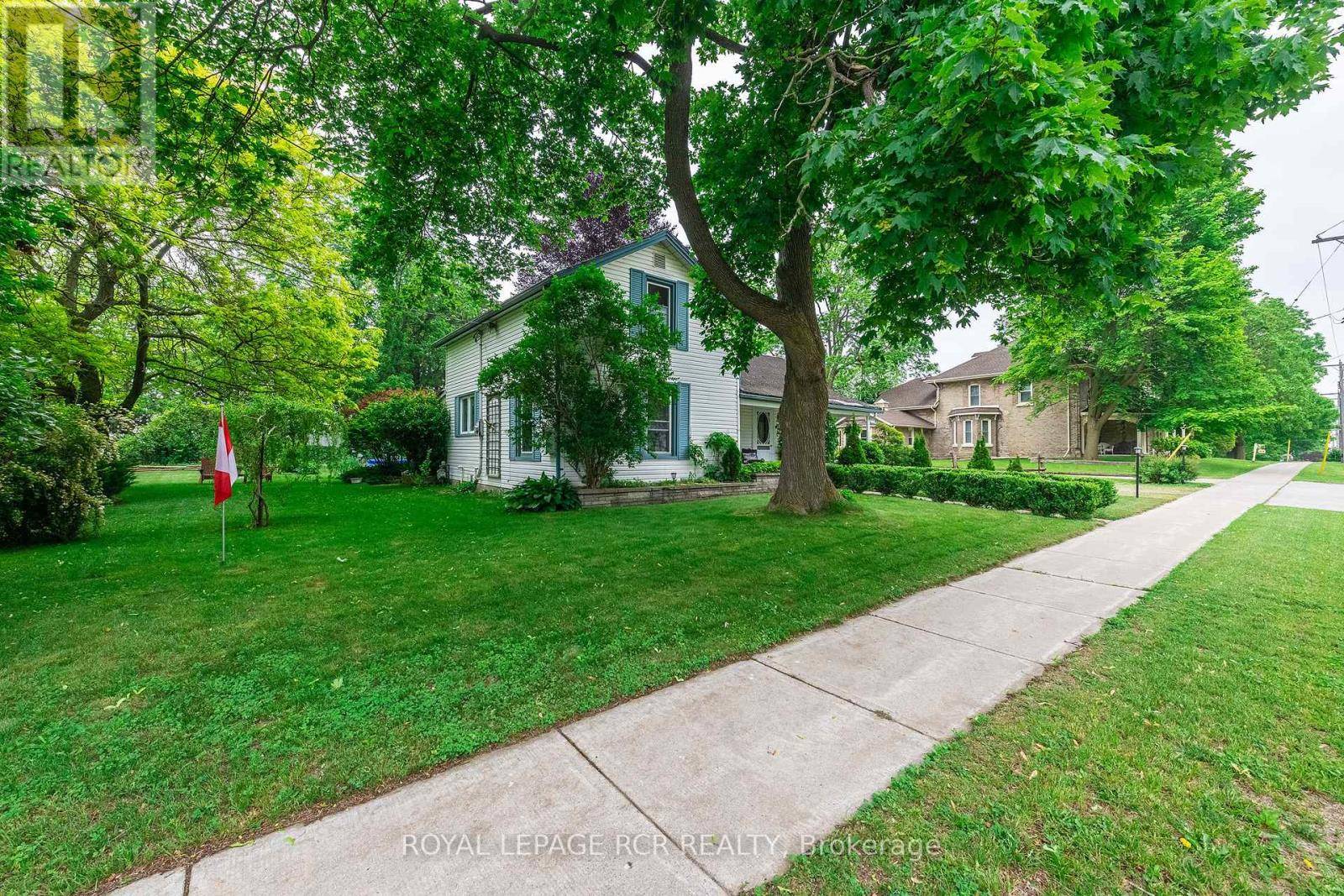Blandford-blenheim (princeton), ON N0J1V0,96 DUNDAS STREET W