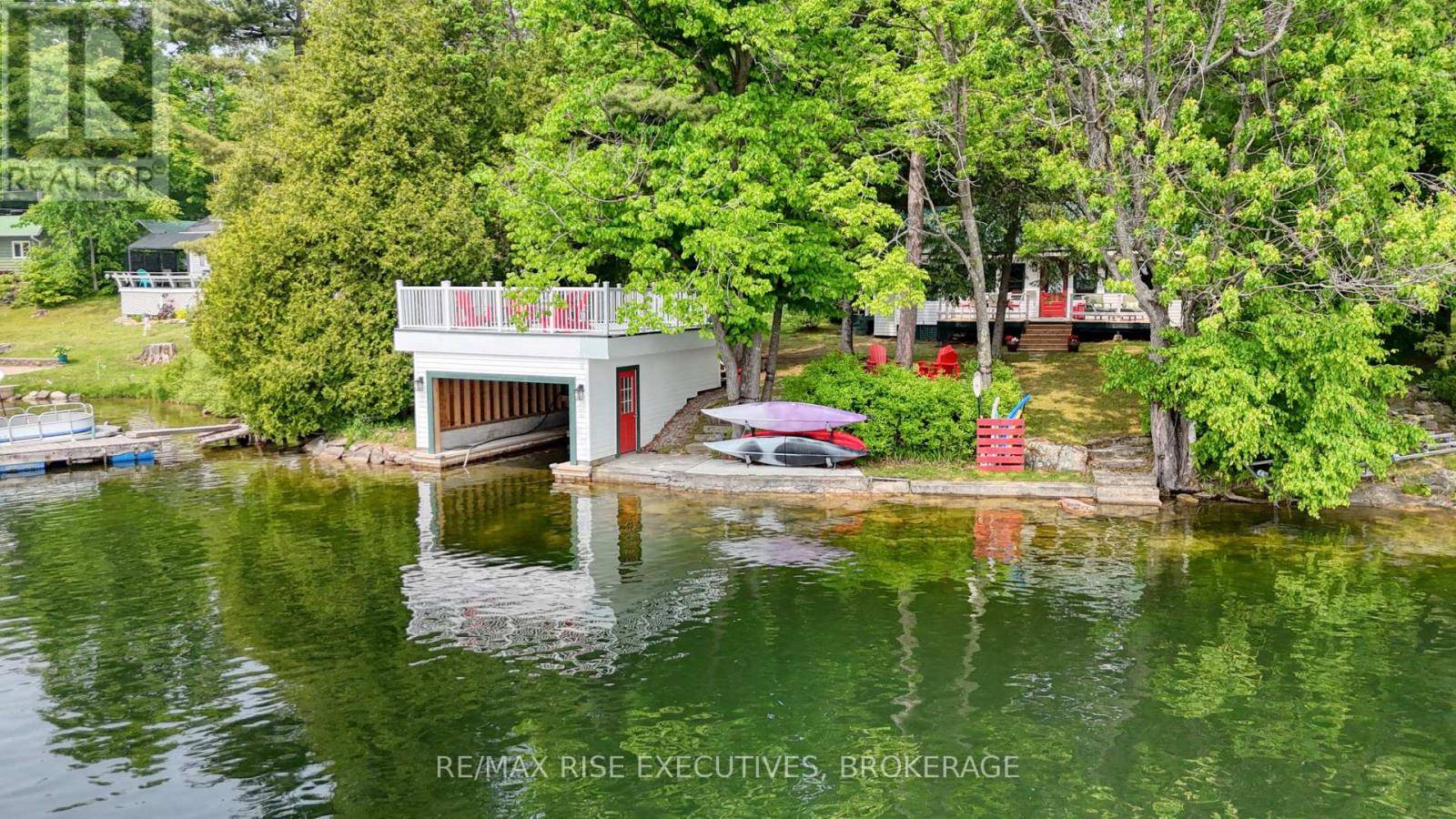 Leeds And The Thousand Islands, ON K0E1B0,936 ROLLINGBANK LANE