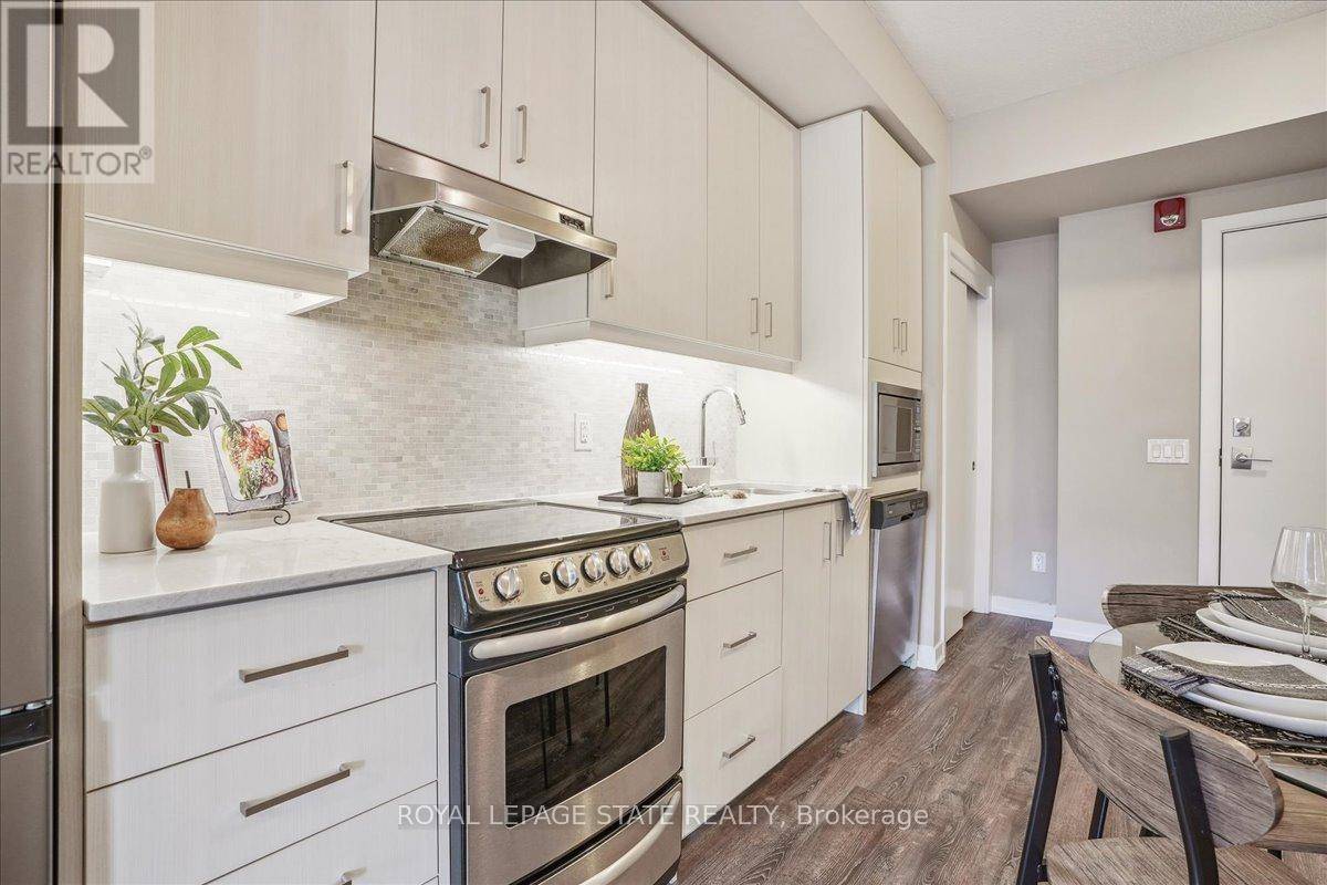 Grimsby (grimsby Beach), ON L3M0H1,10 Esplanade LN #418