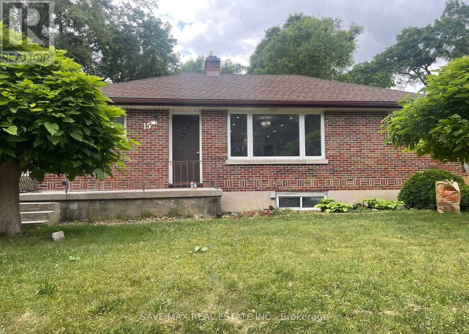 London South (south E), ON N6J2R3,15 ORCHARD STREET W