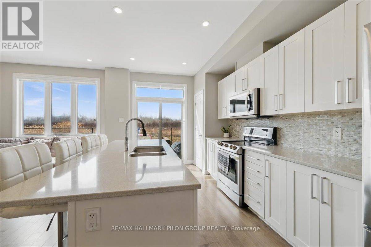 Ottawa, ON K4A1H5,251 MOUNTAIN SORREL WAY
