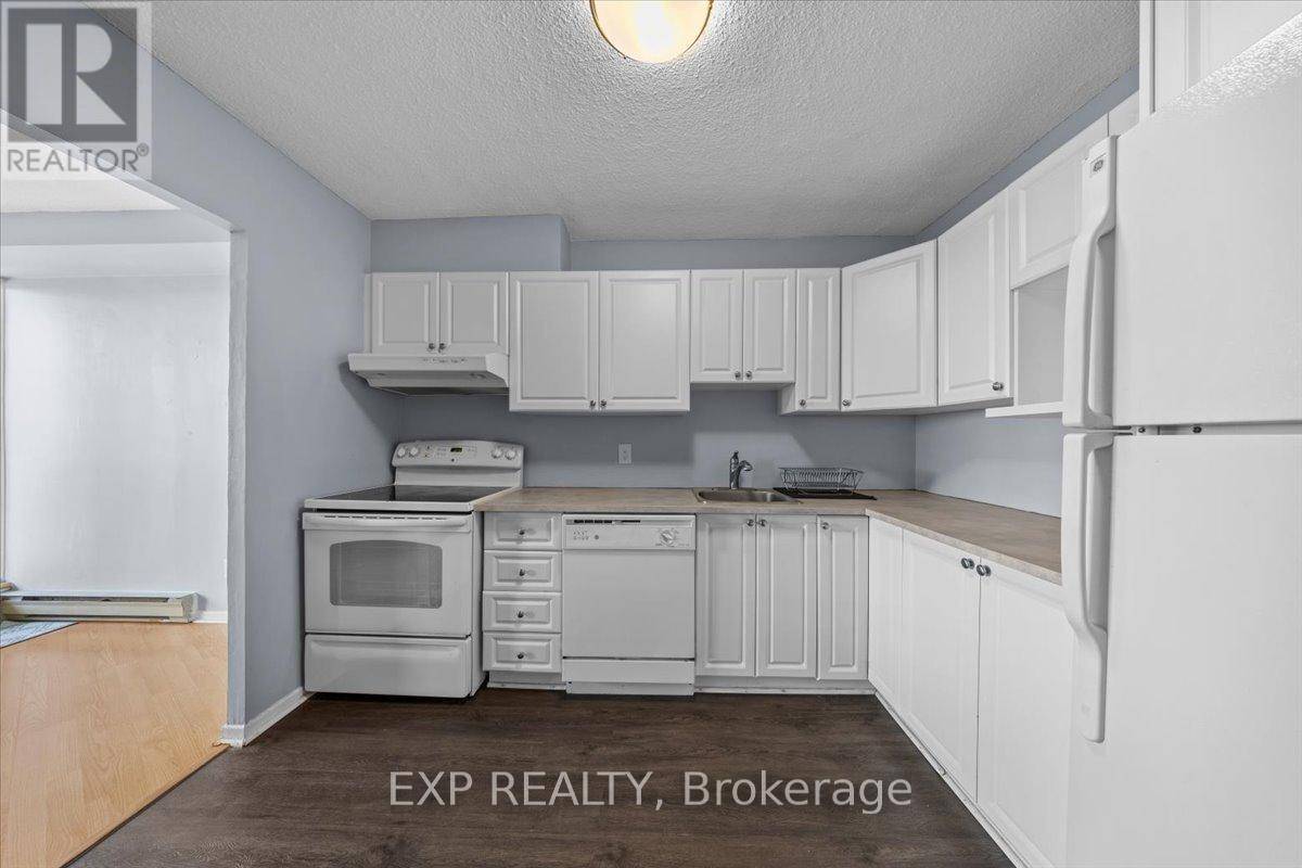 Ottawa, ON K2C3L6,900 Dynes RD #2509