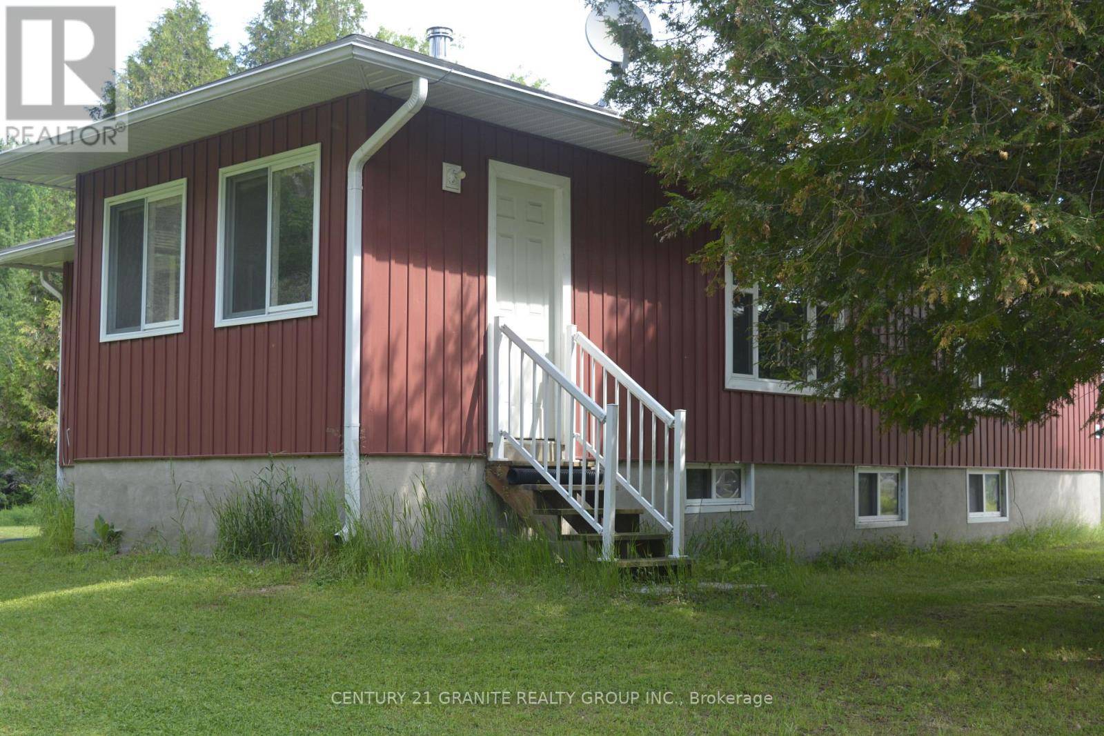 Bancroft, ON K0L1C0,671 HASTINGS STREET N
