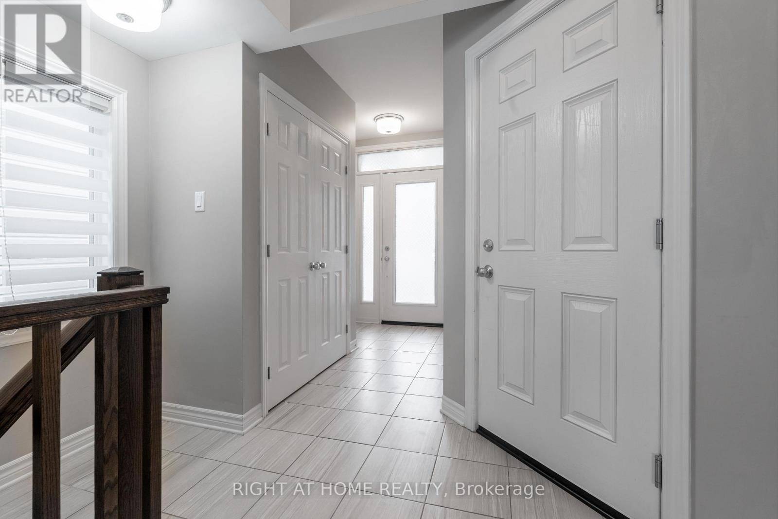 Ottawa, ON K2J6K9,604 EGRET WAY