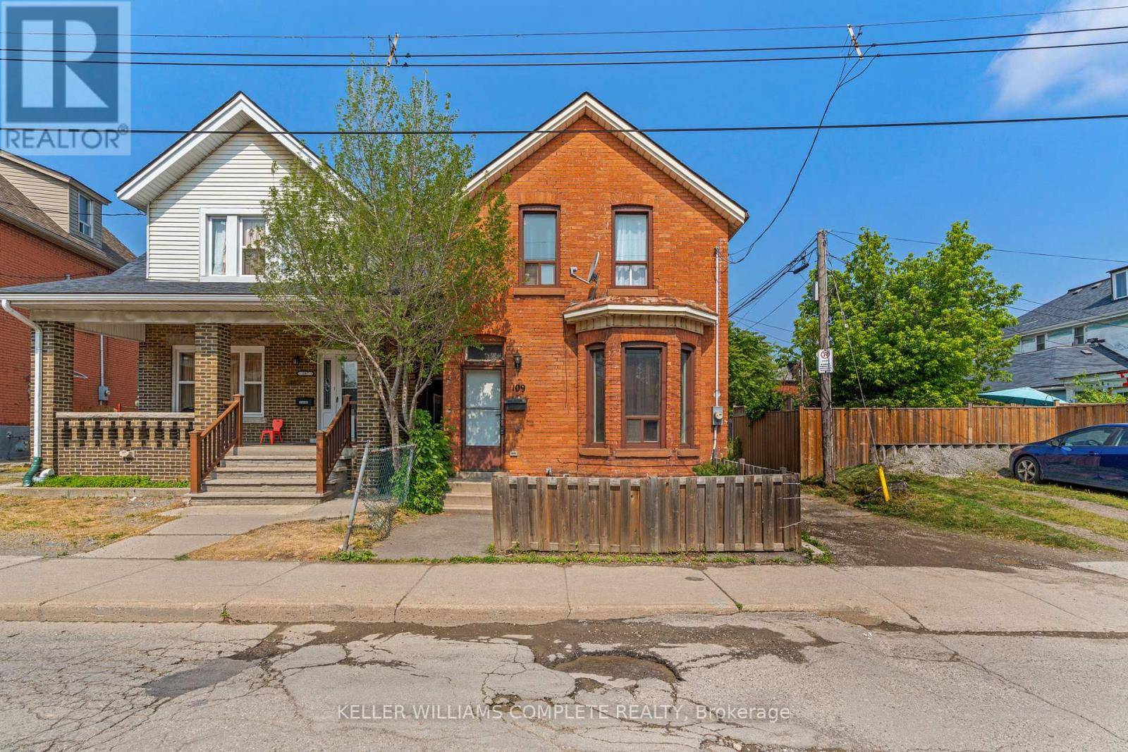 Hamilton (gibson), ON L8L5Z1,109 SANFORD AVENUE N