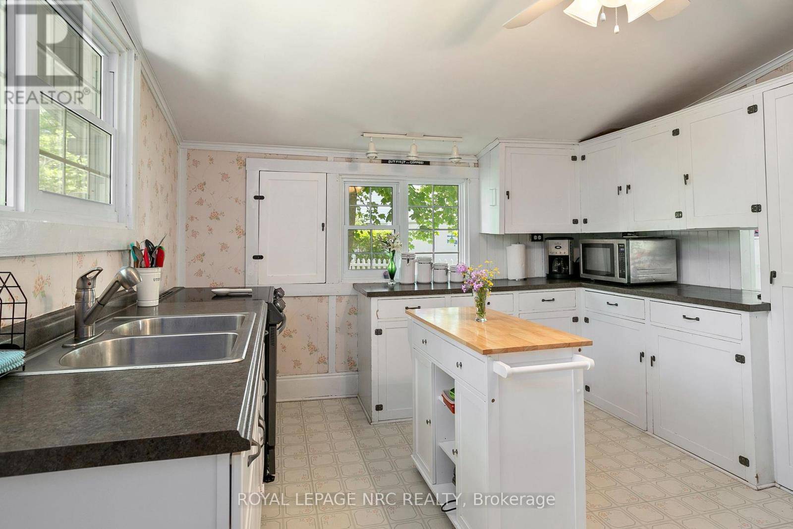 Fort Erie (crystal Beach), ON L0S1B0,3786 TERRACE LANE