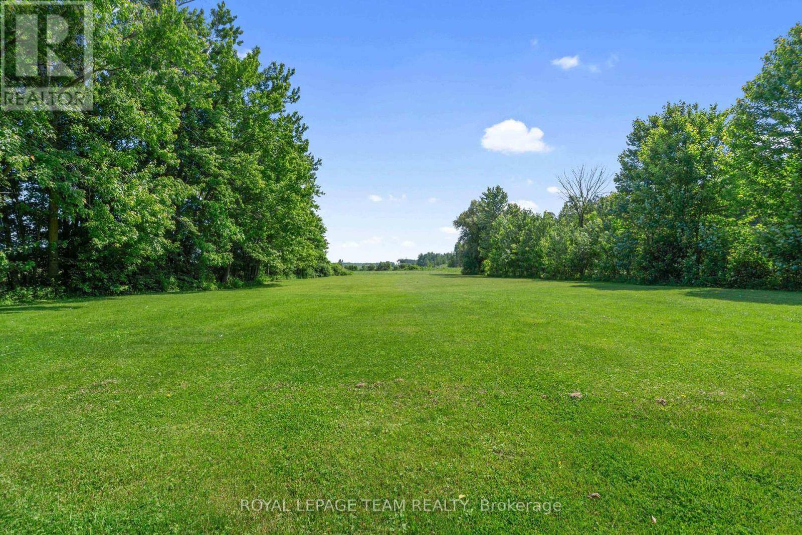 North Stormont, ON K0C1K0,15635 CONCESSION 2 3 ROAD