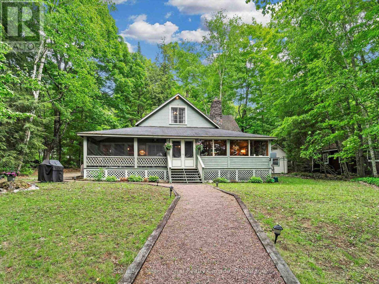 Lake Of Bays (franklin), ON P0B1A0,1507 OLD HWY 117