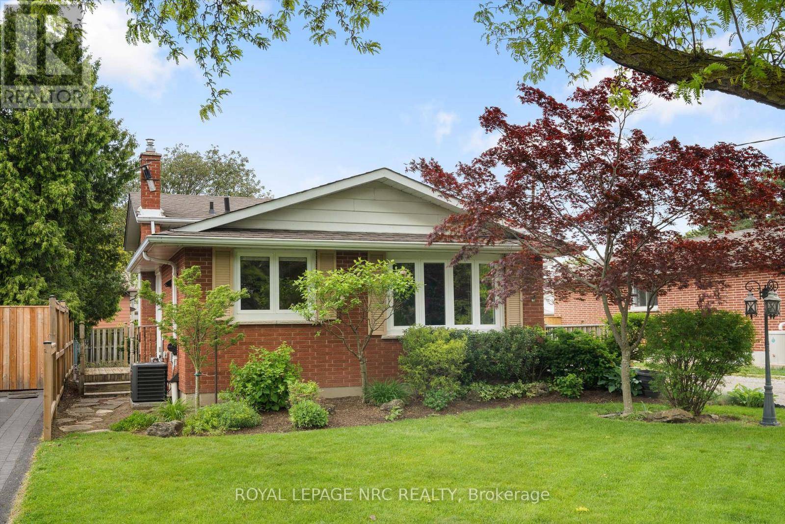 St. Catharines (vine/linwell), ON L2M3T5,533 VINE STREET