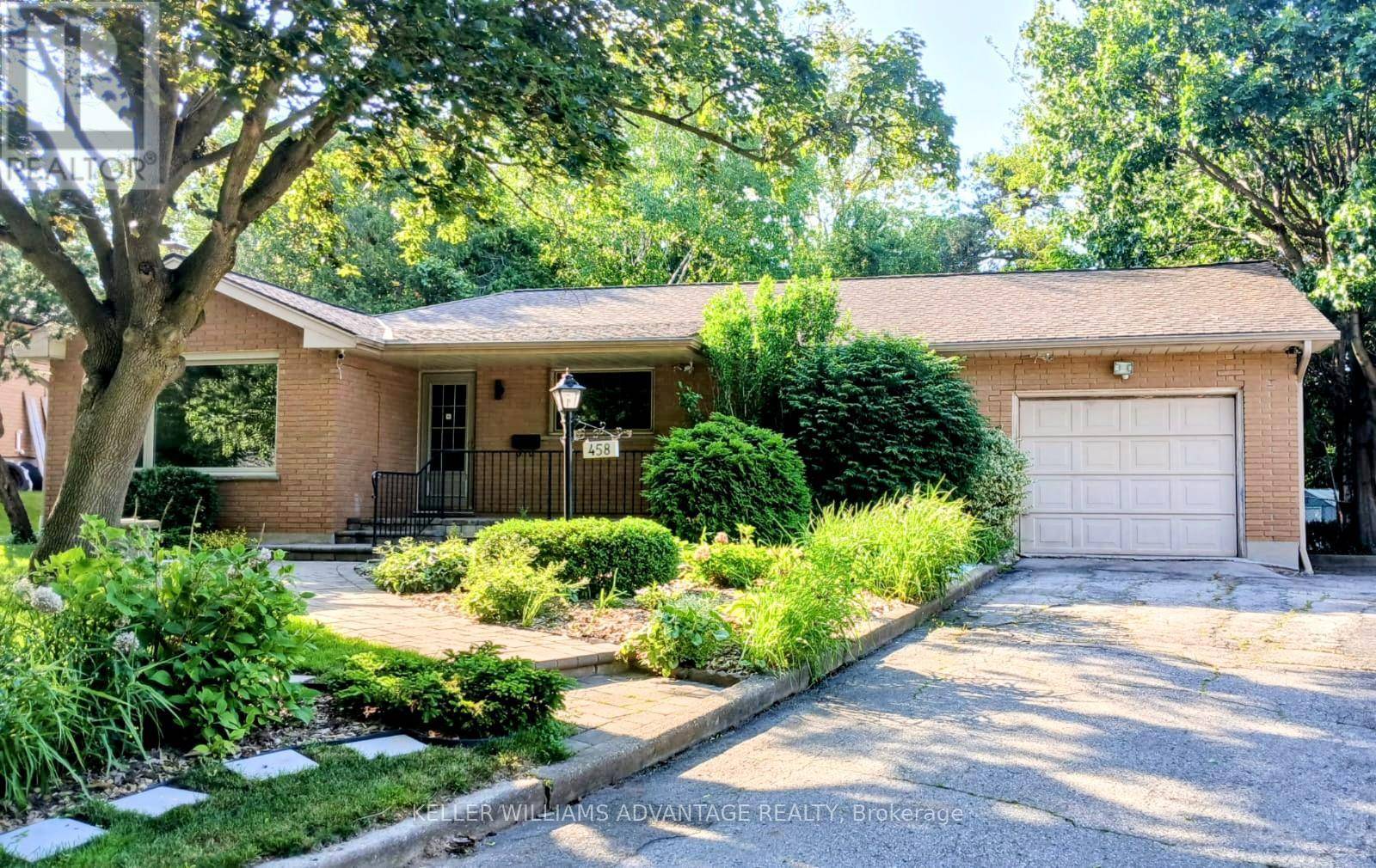 London South (south J), ON N5Z3E7,458 THREE VALLEYS CRESCENT