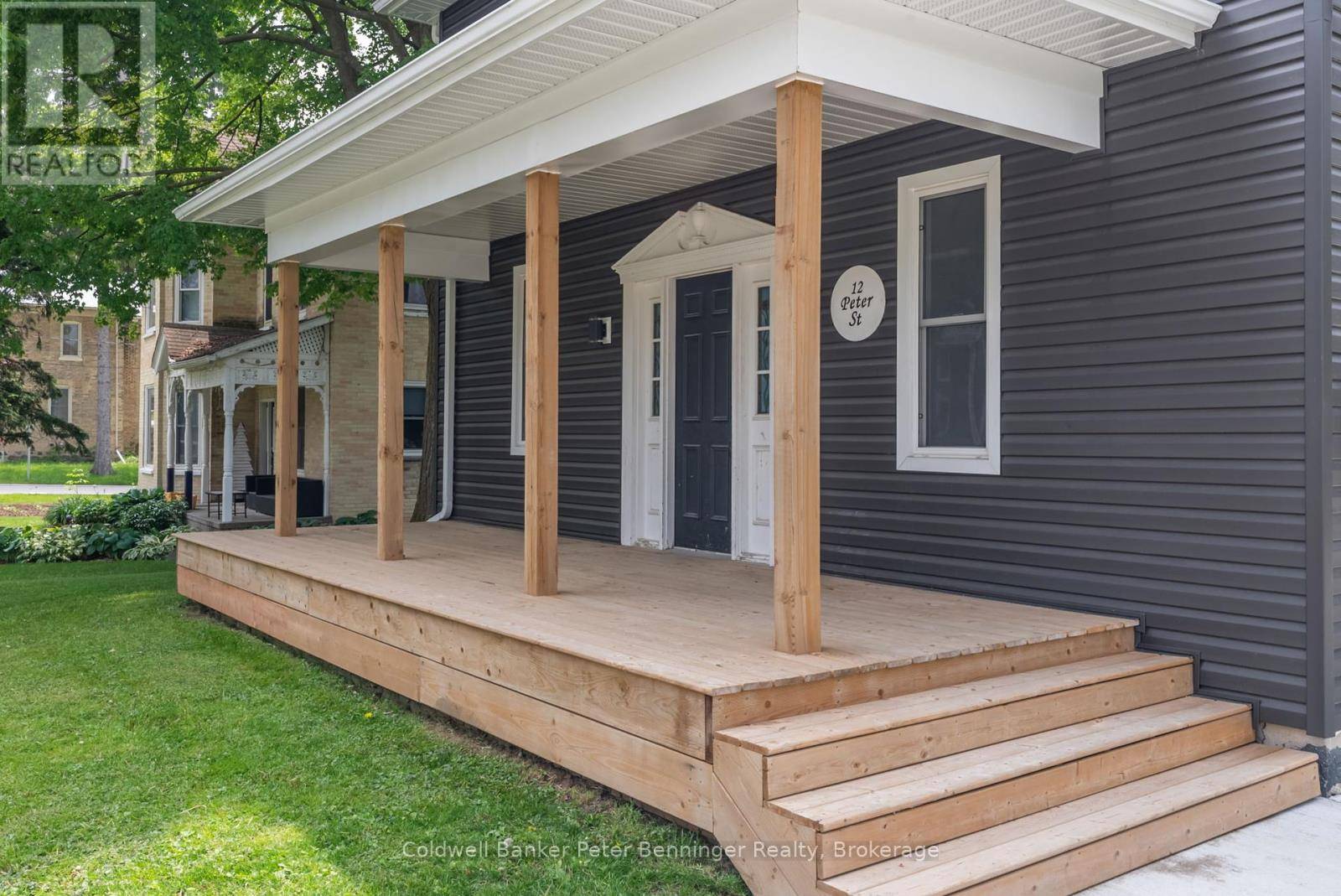 South Bruce, ON N0G2J0,12 PETER STREET S