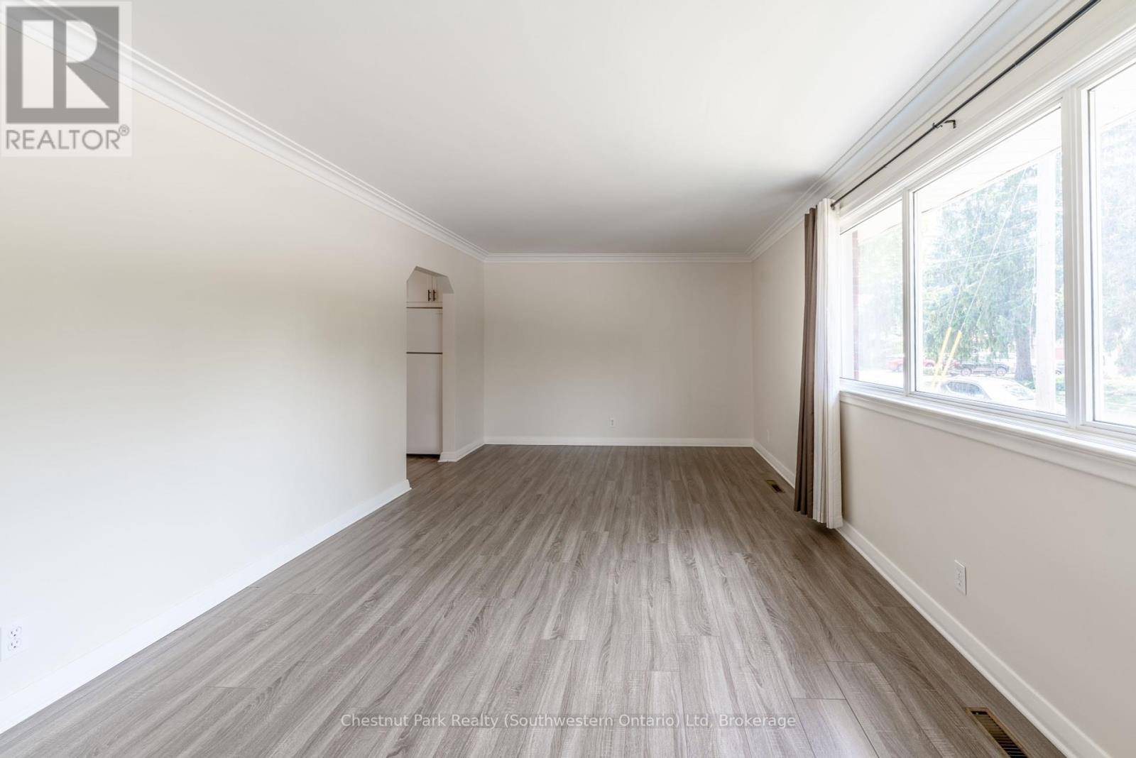 Guelph (riverside Park), ON N1E3S5,59 CLIVE AVENUE