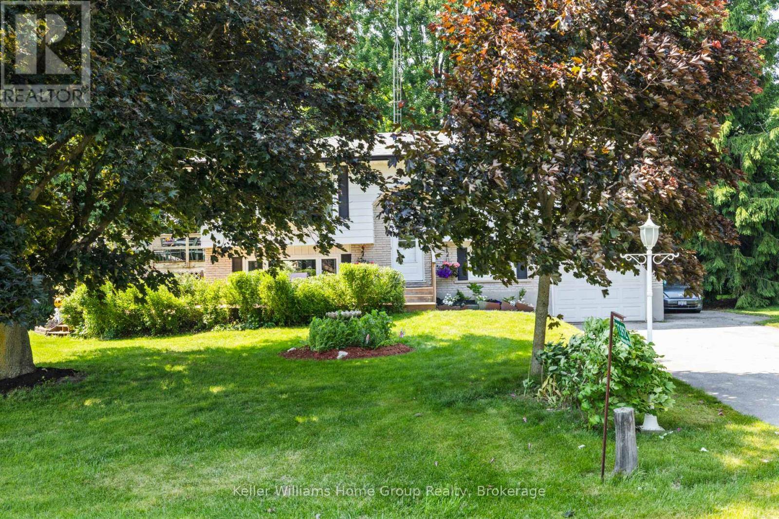Guelph/eramosa, ON N0B1B0,7392 WELLINGTON RD 51 ROAD