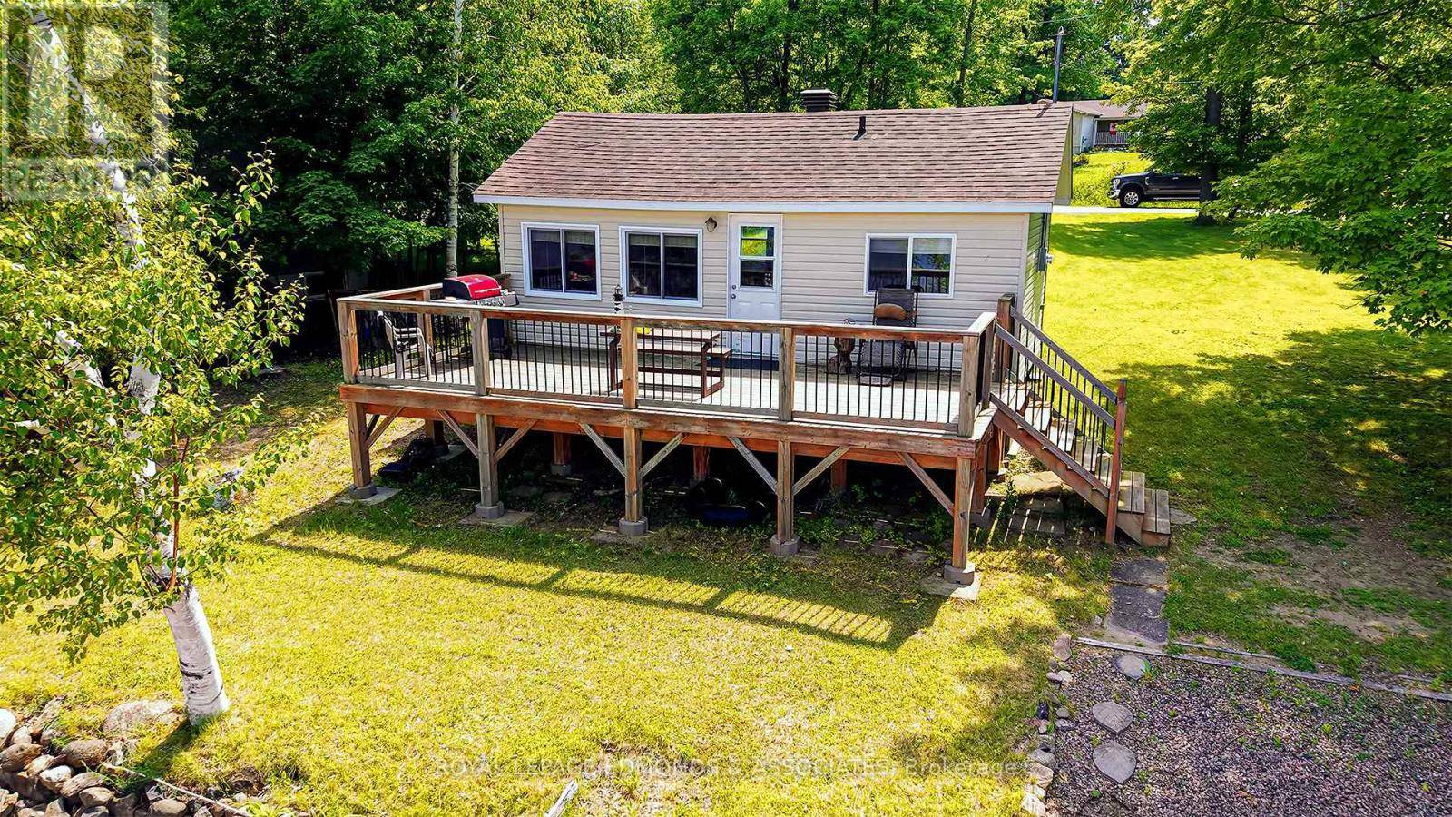 Pembroke, ON K8A6W2,780 FOREST PARK ROAD