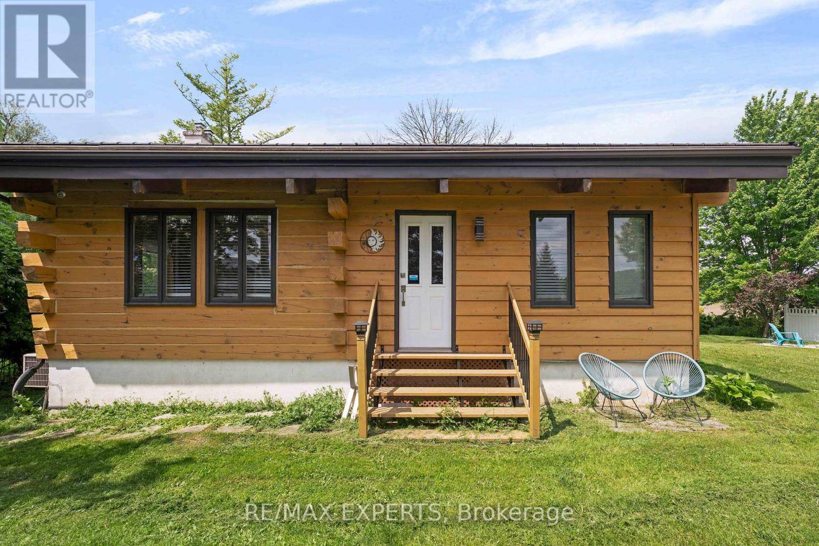 Blue Mountains, ON L9Y0P6,795744 GREY ROAD 19