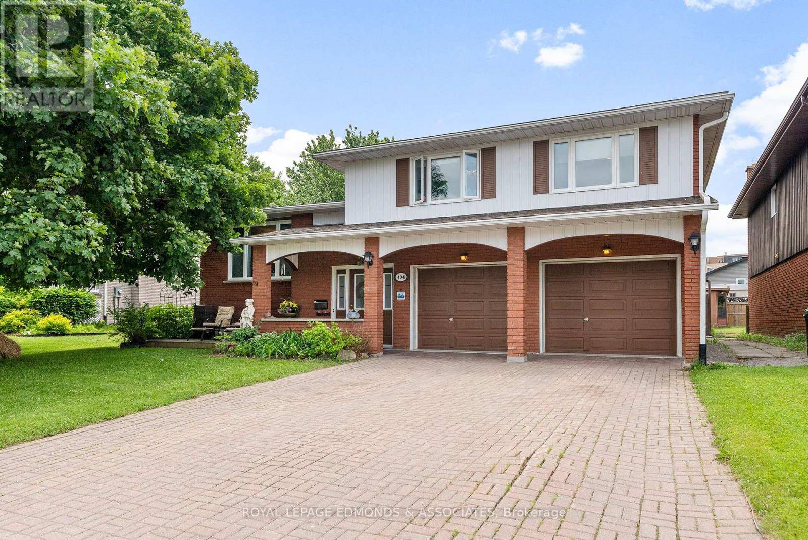 Pembroke, ON K8A7Y2,404 CHAMBERLAIN STREET