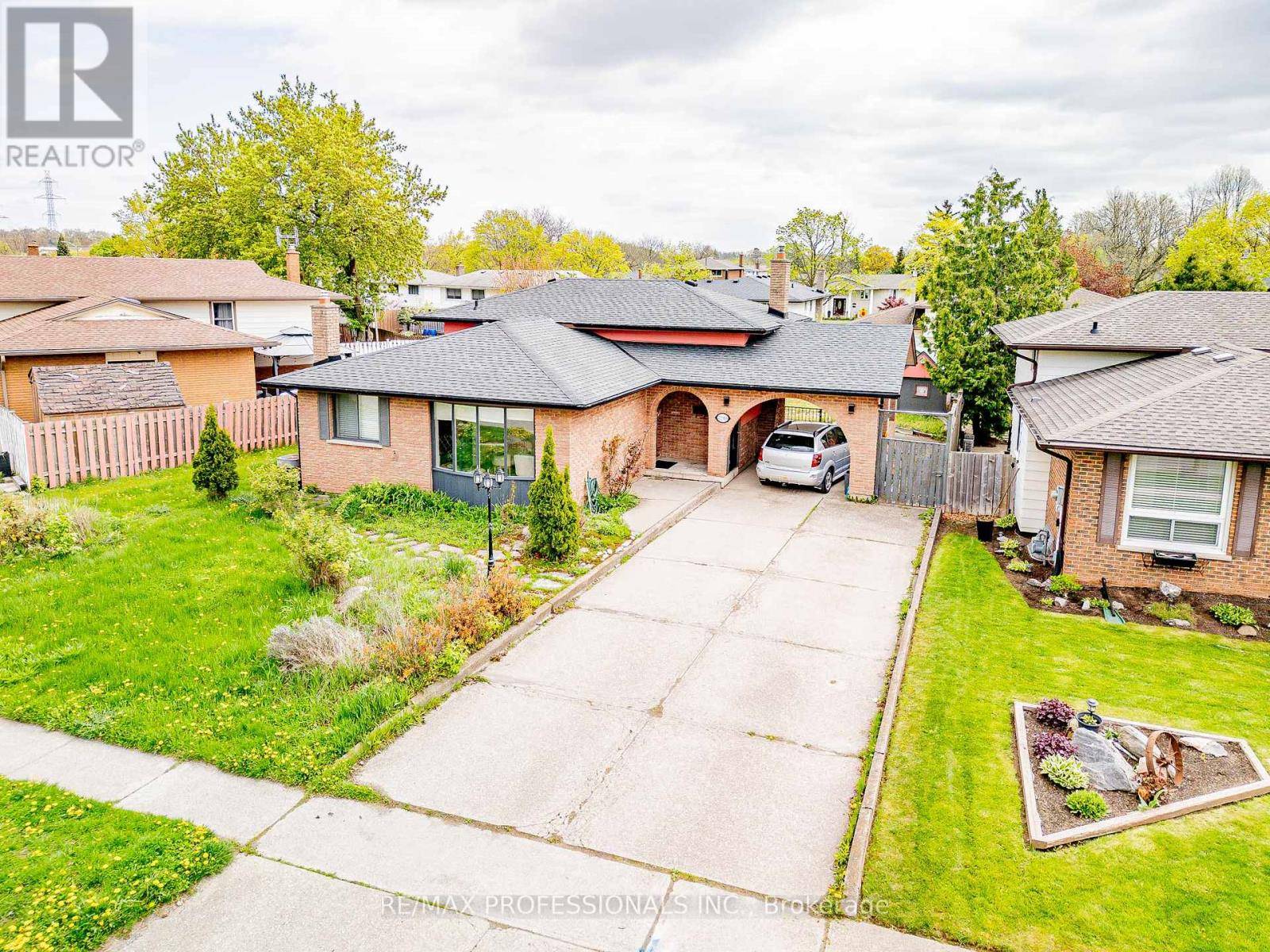 Niagara Falls (casey), ON L2J3R2,7248 CASEY STREET
