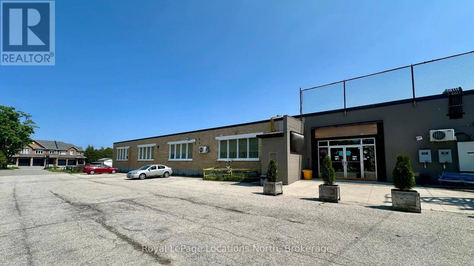 Meaford, ON N4L1H4,278 Cook ST #8S