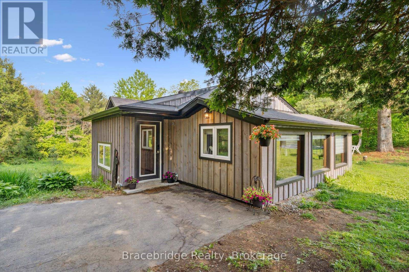 Bracebridge (monck (bracebridge)), ON P1L1X4,1151 BEATRICE TOWN LINE