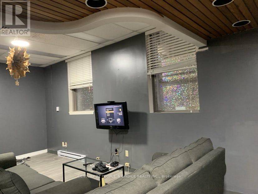 North Bay (central), ON P1B2Z1,326 MCINTYRE STREET W