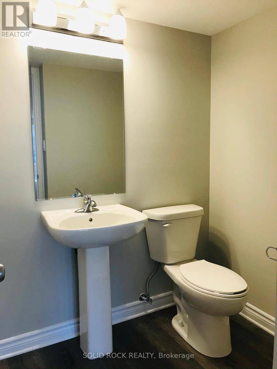 Ottawa, ON K2J5T1,601 Chapman Mills DR #C