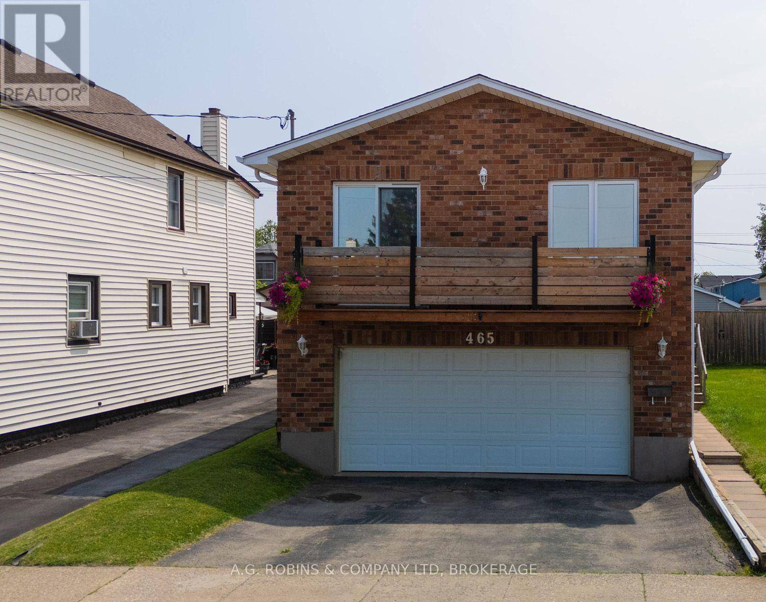 Welland (lincoln/crowland), ON L3B2B7,465 DAVID STREET