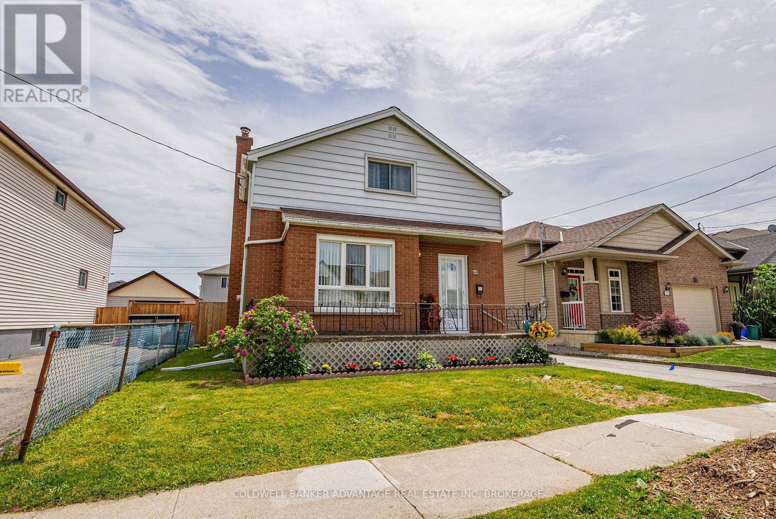 Welland (lincoln/crowland), ON L3B1R5,104 WALLACE AVENUE S