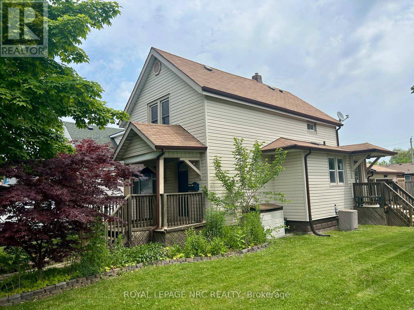 Welland (lincoln/crowland), ON L3B2W1,301 ALBERTA STREET