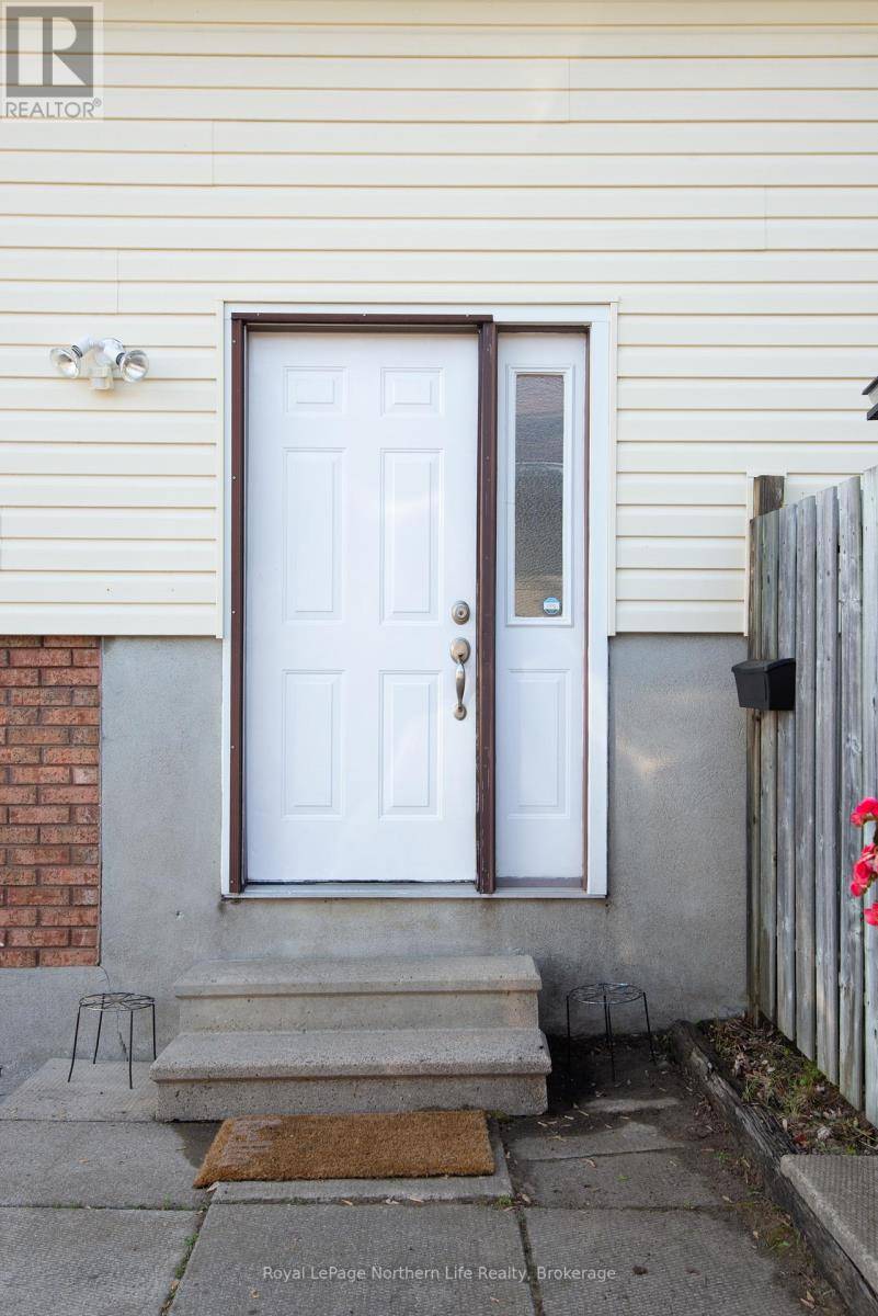 North Bay (ferris), ON P1A3Y4,10 MASSEY DRIVE