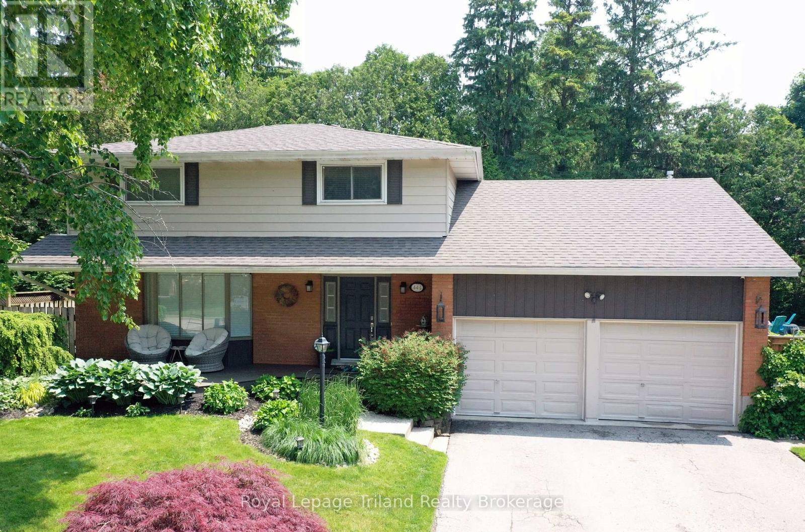 Woodstock (woodstock - North), ON N4S6Y3,444 LEE AVENUE
