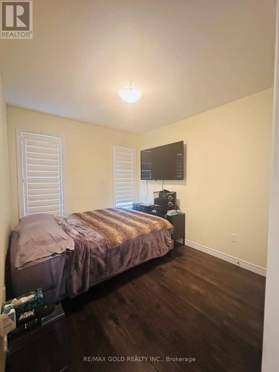 Woodstock (woodstock - North), ON N4T0J9,1460 DUNKIRK AVENUE
