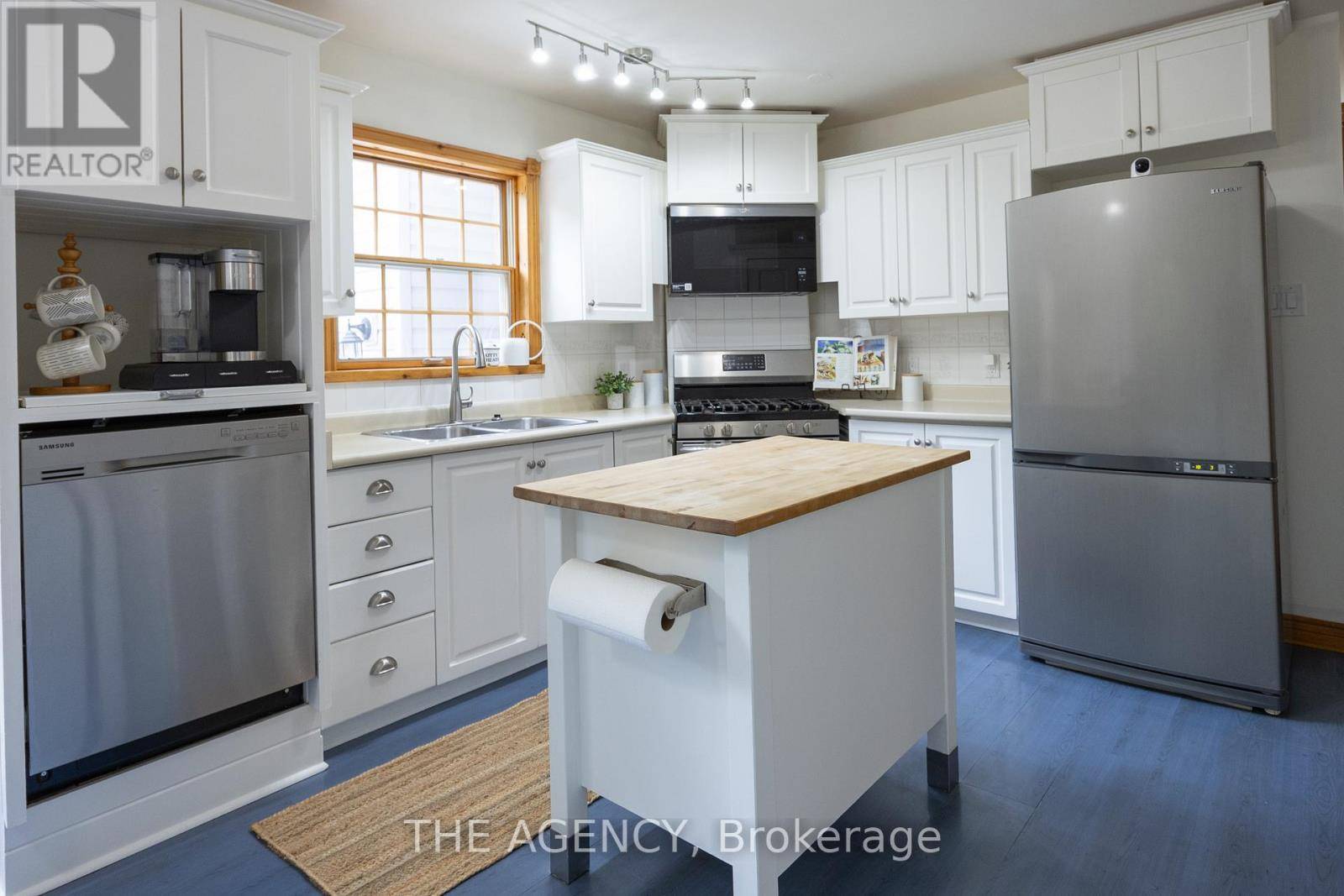 Bracebridge (macaulay), ON P1L1W9,1411 CEDAR LANE