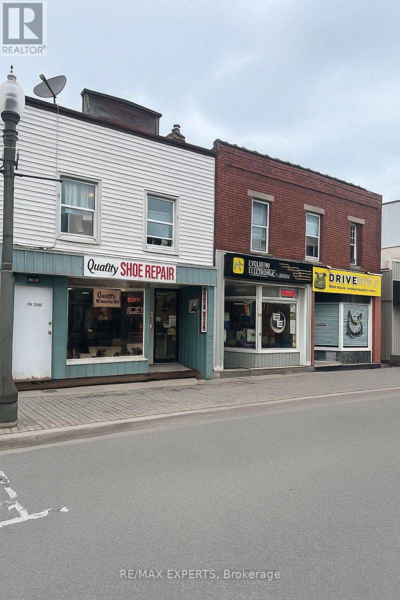 Woodstock (woodstock - North), ON N4S1C9,595-599 Dundas ST #595